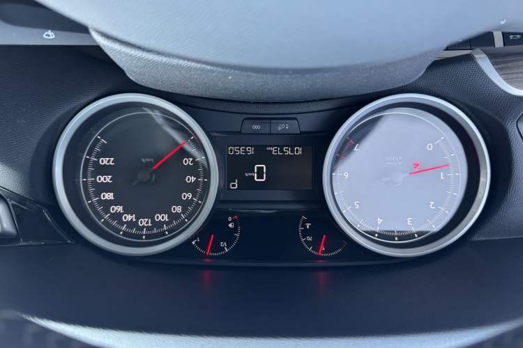 Used Peugeot 408 2014 1.8L Automatic Luxury Edition
