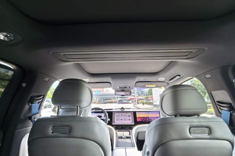 Used Hima AITO M9 2025 All-Electric Ultra Version 100 kWh 5-Seater Model
