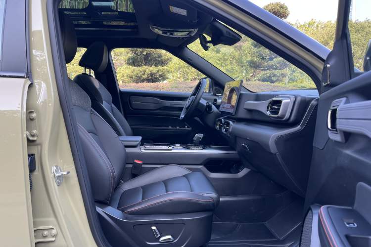 Used Geely Auto Cowboy 2025 1.5TD Fun-Offroad Version
