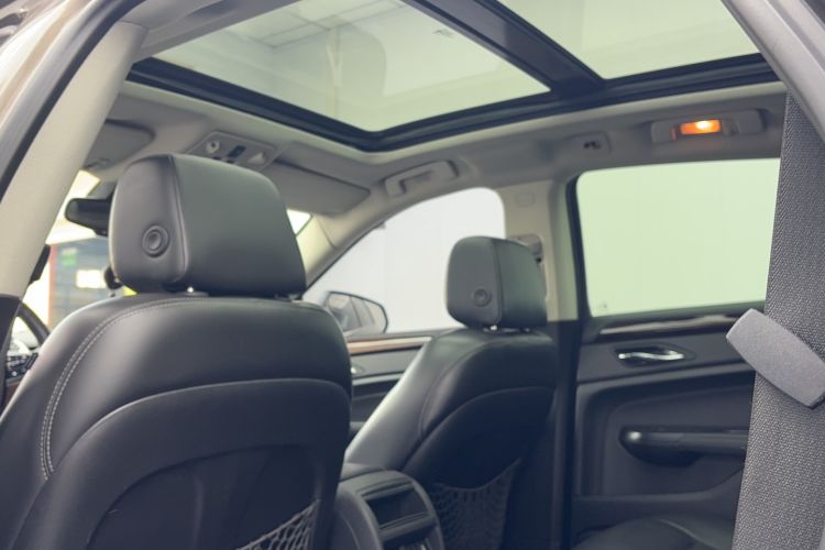 Used Cadillac SRX 2013 3.0L Elite Model
