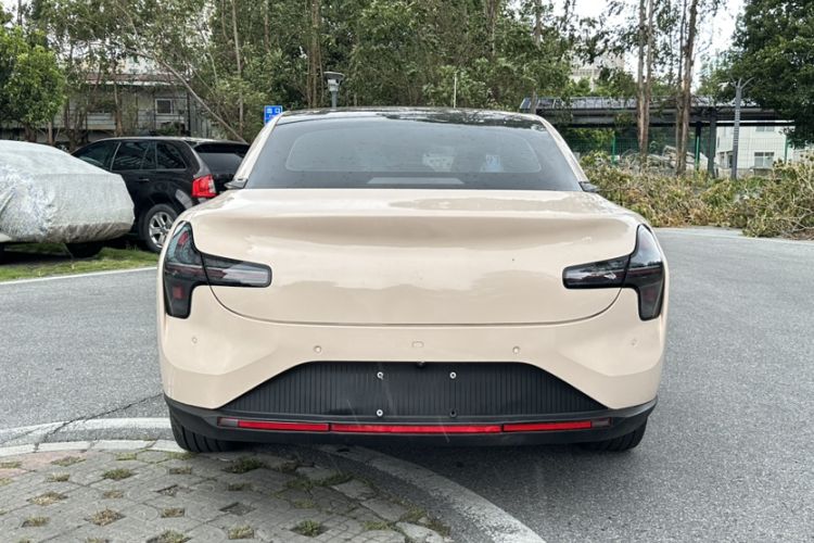 Used XPeng MONA M03 2024 620 with Ultra-Long Range
