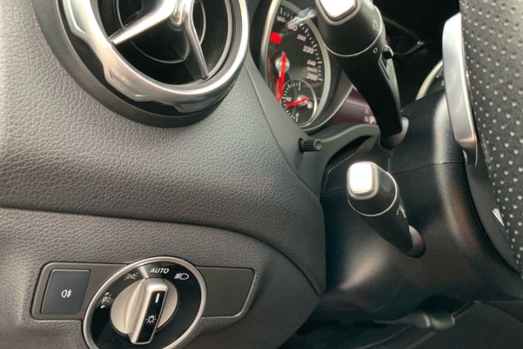 Used Mercedes-Benz GLA 2019 GLA 200 Fashion Model
