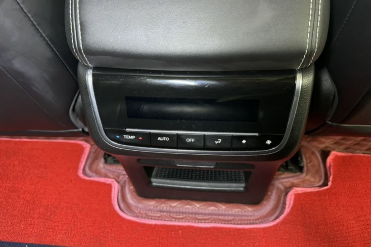 Used GAC Trumpchi GS8 2022 Linghang Series 2.0 TGDI Two-Wheel-Drive Luxury Smart Connectivity Version (7 Seats)
