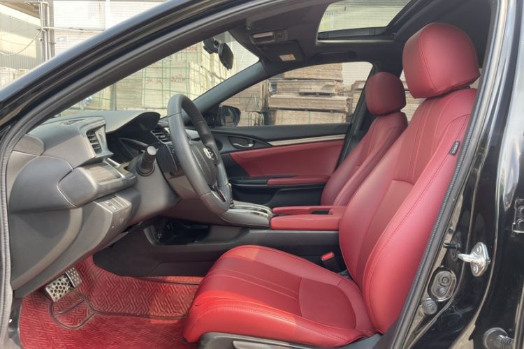 Used Honda Civic 2021 HATCHBACK 220TURBO CVT Trendy Cool Edition
