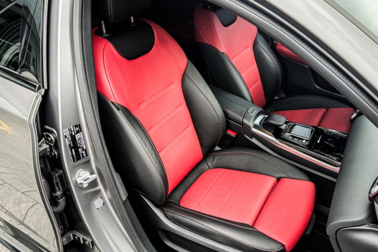 Used Mercedes-Benz A-AMG 2023 AMG A 35 L 4MATIC
