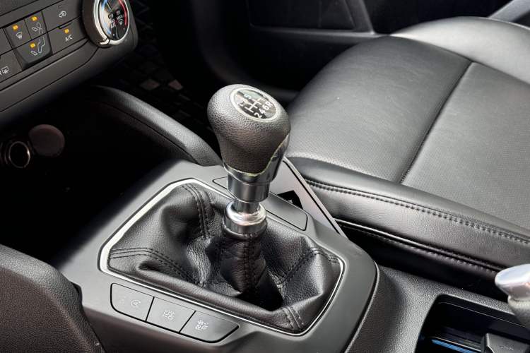 Used Ford Focus 2019 Hatchback 1.5L Manual FENGYUE Model China V Standard