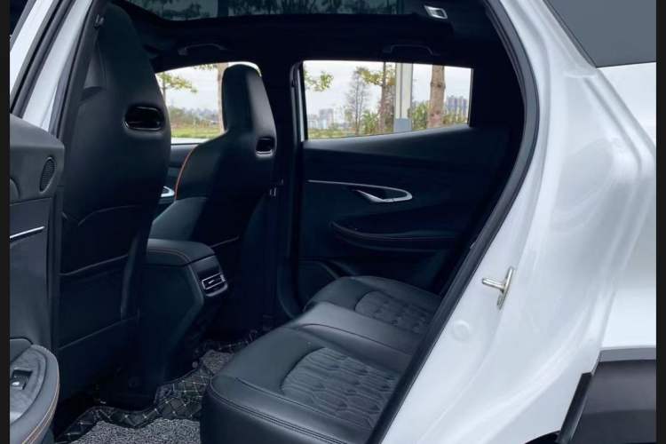 Used Changan UNI-T 2022 2.0T Prestige Version
