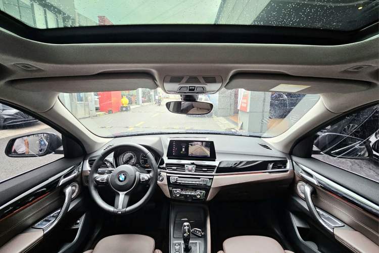 Used BMW X1 2022 sDrive25Li Leading Model
