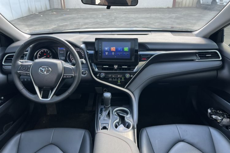 Used Toyota Camry 2023 2.0GVP Premier Edition
