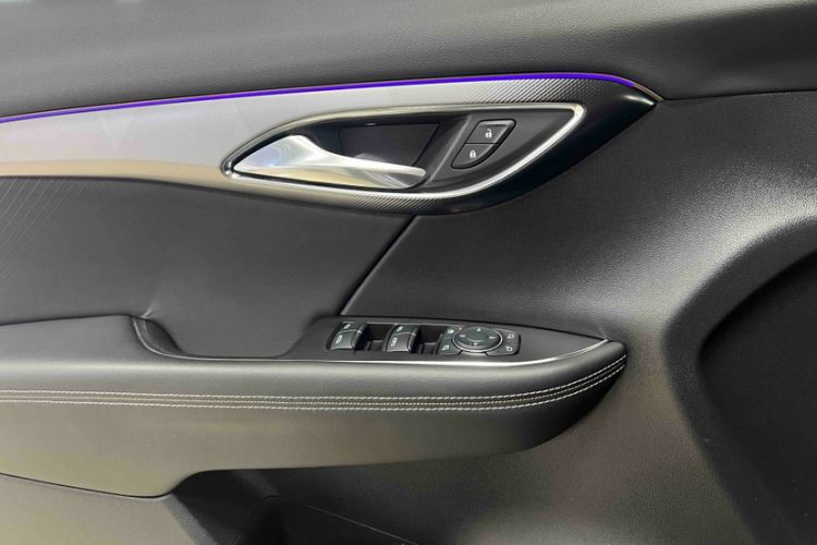 Used Buick Envision 2024 Encore S 25T Ignite Black Style Edition
