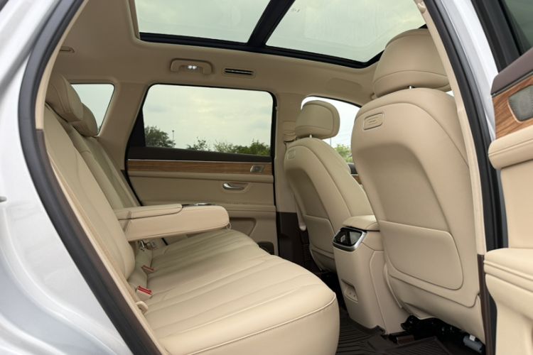 Used Hima AITO M7 2024 1.5T Intelligent Driving 4WD Max Edition 5 Seats