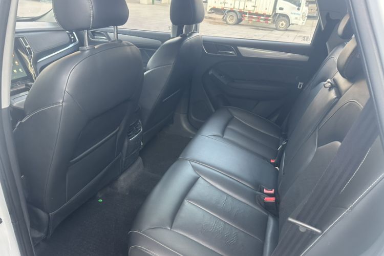 Used Roewe RX5 2016 20T Two-Wheel Drive Automatic Internet Smart Edition