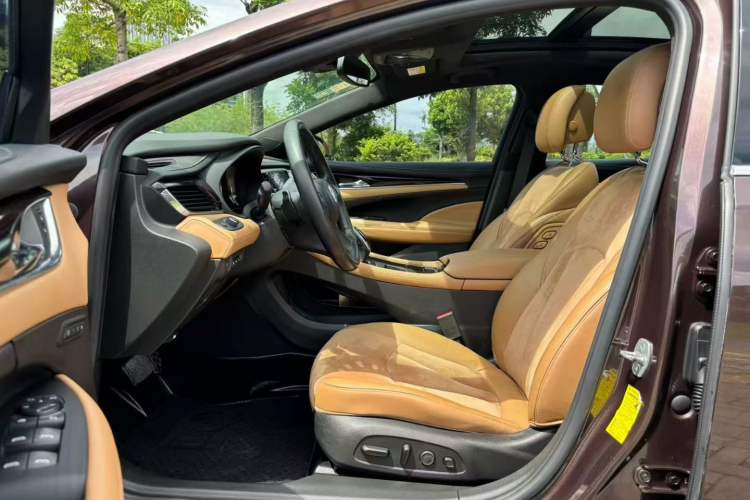 Used Buick LaCrosse 2018 20T Luxury Model
