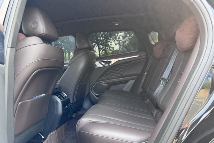 Used Wey Mocha 2021 2.0T Two-Wheel-Drive Ultra-Strong Version
