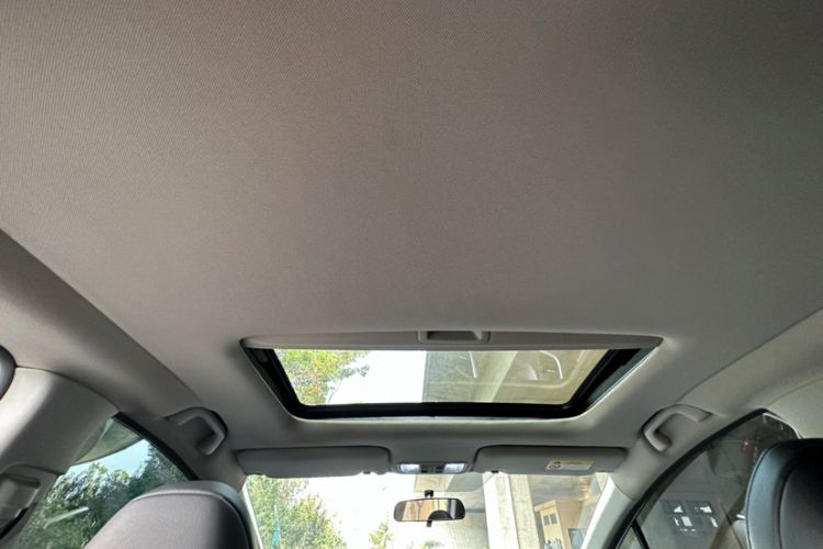 Used Honda Jade 2017 1.8L automatic Comfort version 5 seats
