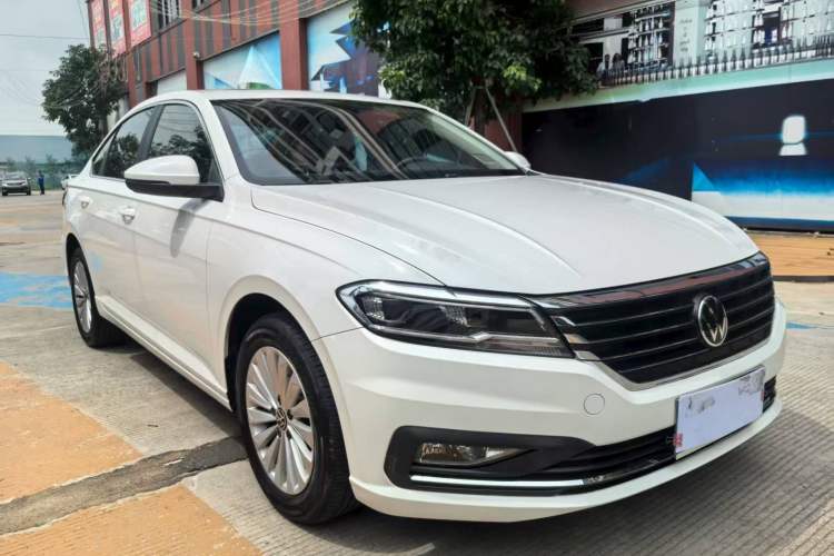 Used Volkswagen Lavida 2021 1.5L Automatic Comfort Edition
