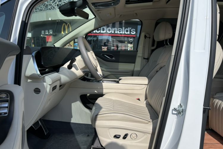 Used VOYAH Dream 2022 Low-Carbon Edition Dream+ Smart Enjoyment Package
