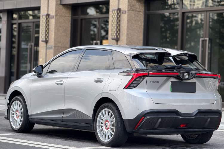 Used MG 4 EV 2023 415 km Range Sea-Faring Champion Edition
