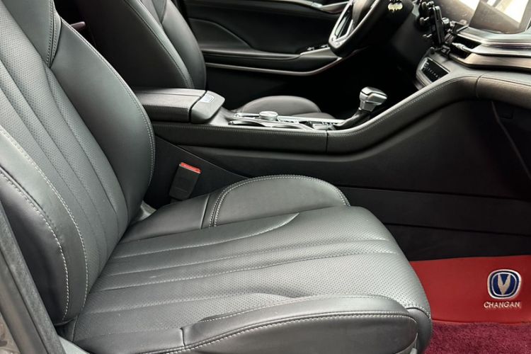 Used Changan CS75 PLUS 2021 1.5T Automatic Luxury Version
