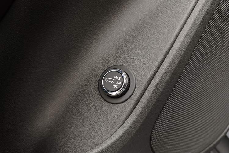 Used Chevrolet Blazer 2022 Mild Hybrid 650T 7-Seater Wei Version