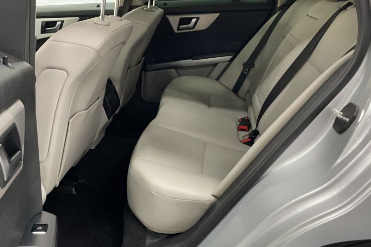 Used Mercedes-Benz GLK-Class 2013 GLK 300 4MATIC Dynamic Sunroof Model
