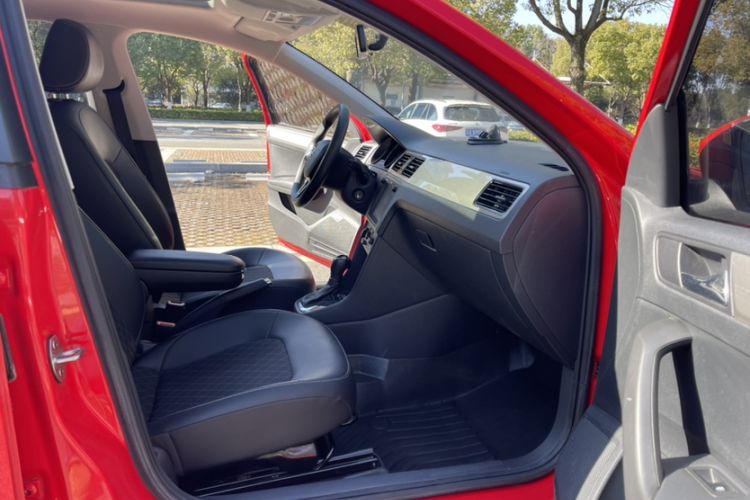 Used Skoda Rapid Spaceback 2019 Revised Version 1.5L Automatic Comfort Edition China VI Standard