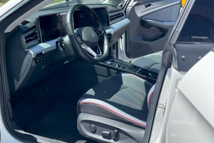 Used Volkswagen Lamando 2022 Lavida L 280TSI DSG Cool & Spicy Edition
