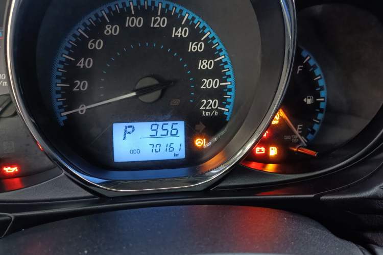 Used Toyota YARiS L 2016 Revised 1.5E CVT Charming Edition
