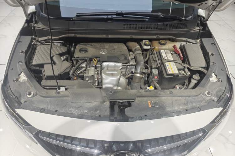 Used Buick GL6 2021 323T Mild Hybrid Connect Luxury Model
