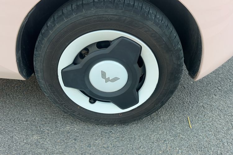 Used Wuling Hongguang MINIEV 2021 Macaron Premium Model – Lithium-NMC