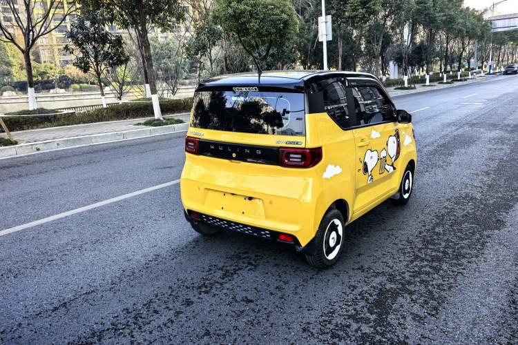 Used Wuling Hongguang MINIEV 2021 Macaron Premium Model – Lithium Iron Phosphate

