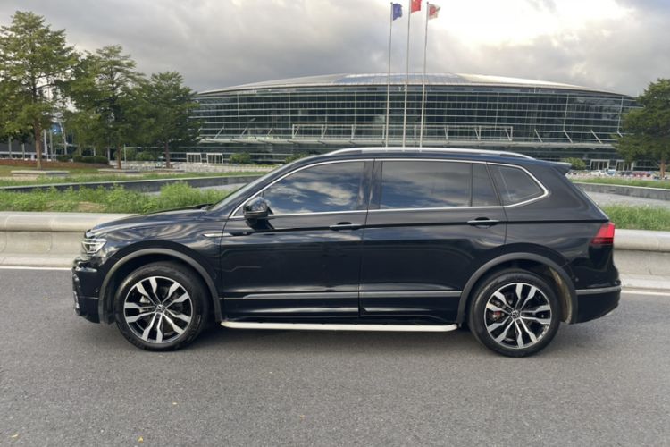 Used Volkswagen Tiguan L 2021 330TSI Automatic Two-Wheel Drive R-Line Flagship Edition