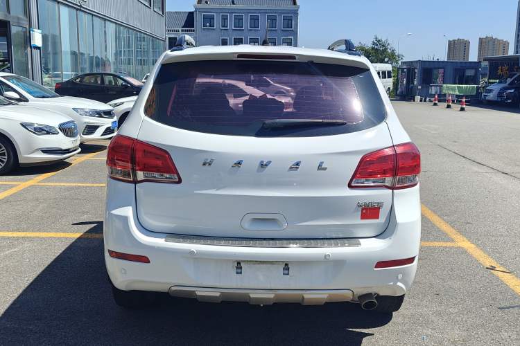 Used Haval H6 2016 Upgraded Model 1.5T Manual Two-Wheel Drive Value Edition
