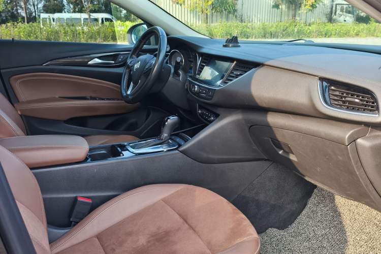 Used Buick Regal 2019 20T Elite Version China VI Standard
