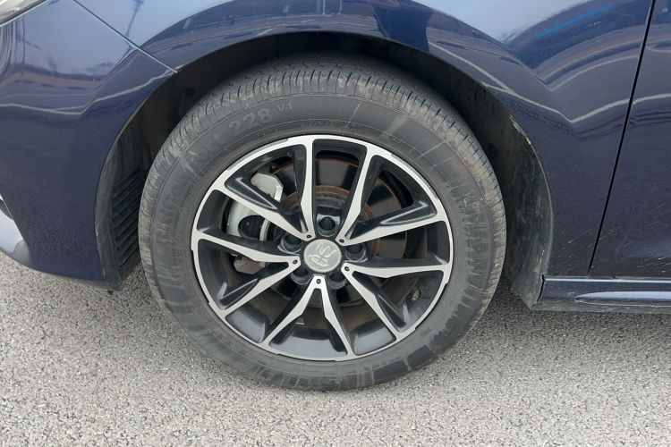 Used BYD Song MAX 2018 1.5T Automatic Smart Connect Elite Model with 6 Seats
