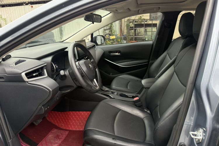 Used Toyota Corolla 2021 Dual-Motor 1.8L E-CVT Elite Edition
