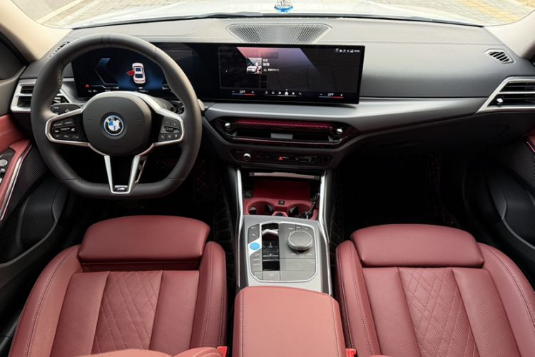 Used BMW i3 2025 eDrive 35 L