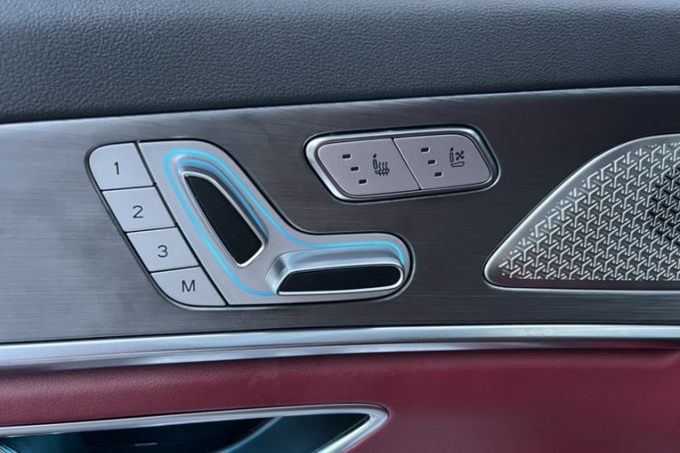 Used Jetour X70 PLUS 2021 Revised Version 1.6T DCT Tian 5 Seats
