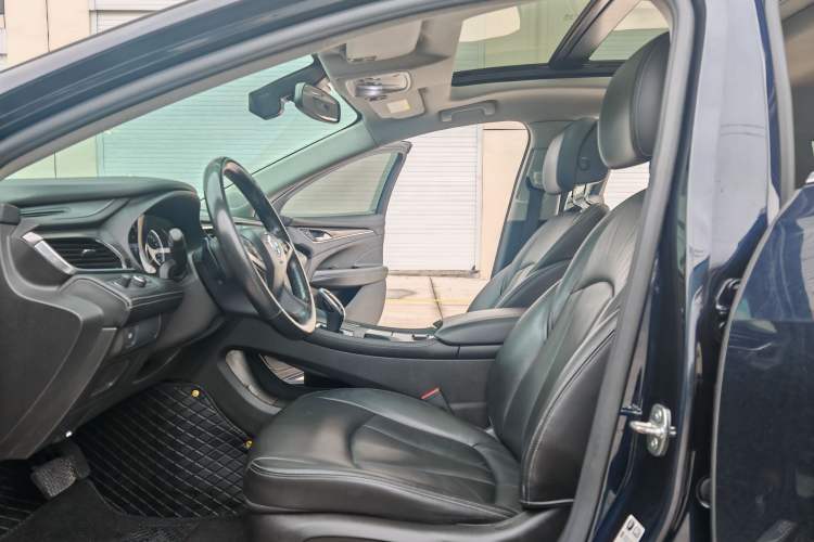 Used Buick LaCrosse 2019 28T Luxury Model