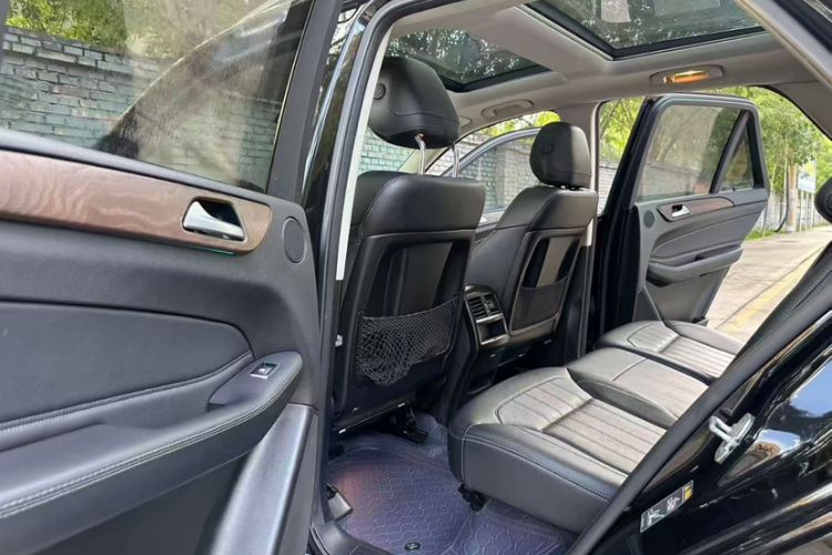 Used Mercedes-Benz GLE 2017 GLE 320 4MATIC Luxury Model