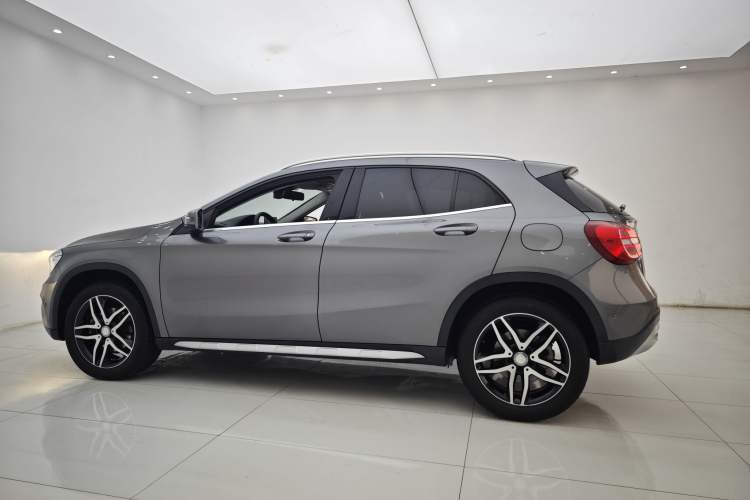 Used Mercedes-Benz GLA 2016 GLA 220 4MATIC Fashion Edition
