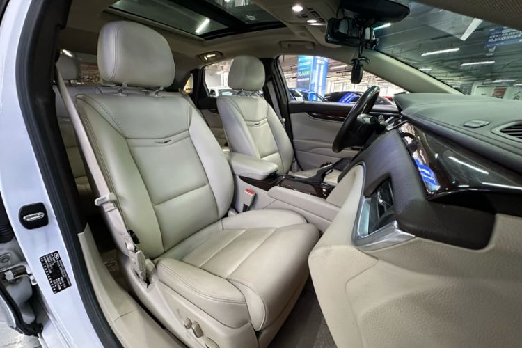 Used Cadillac XTS 2015 28T Elite Model
