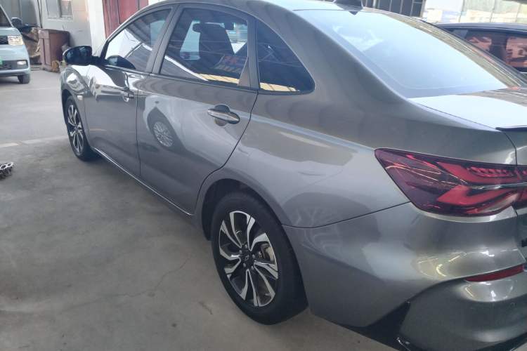 Used Chevrolet Monza 2019 RS 330T Automatic Comfort Edition China VI Standard