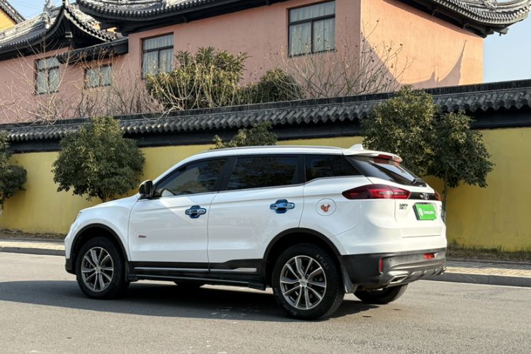 Used Geely Auto Emgrand X7 Sport 2020 1.8TD DCT Two-Wheel Drive Smart Connect 4G-Enabled Version
