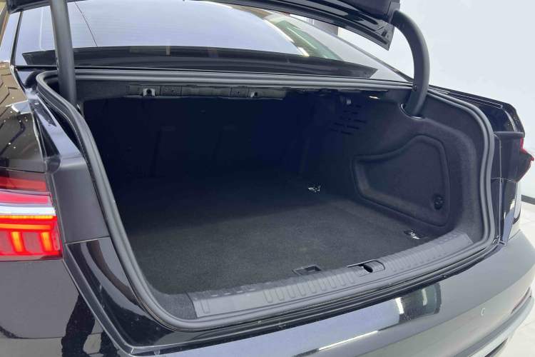 Used Audi A6L 2024 45 TFSI quattro Prestige Dynamic Edition
