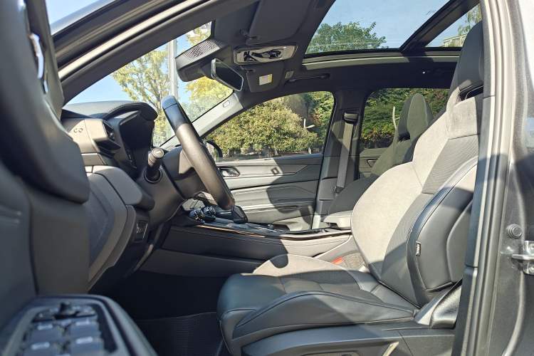 Used Lynk & Co 01 EM-P 2023 1.5TD EM-P PM
