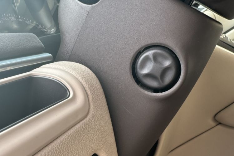 Used Cadillac XTS 2014 28T Comfort Version