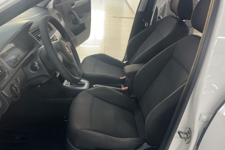 Used Volkswagen Lavida 2013 Revised Classic 1.6L Automatic Fashion Edition