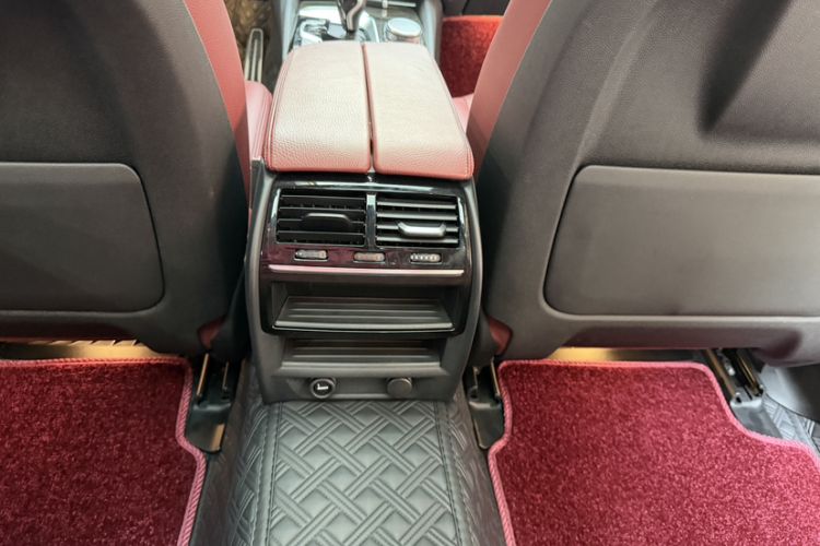 Used BMW 5 Series 2019 530Li Leading Model M Sport Package
