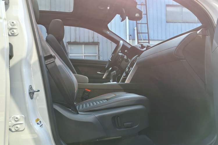 Used Land Rover Discovery Sport 2023 249 PS R-Dynamic S Performance Edition